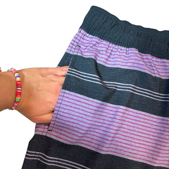 Oakley Hydrolix Boardshorts Swim Trunks Size L Stripe Purple Navy Marlin RC 20” - Picture 3 of 9